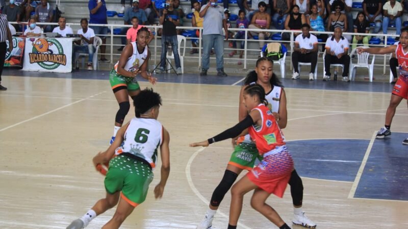 Laura Garrido guía a Las Reinas del Este a vencer a Las Olímpicas de La Vega 84-64 y logran pase a La Final LNBF