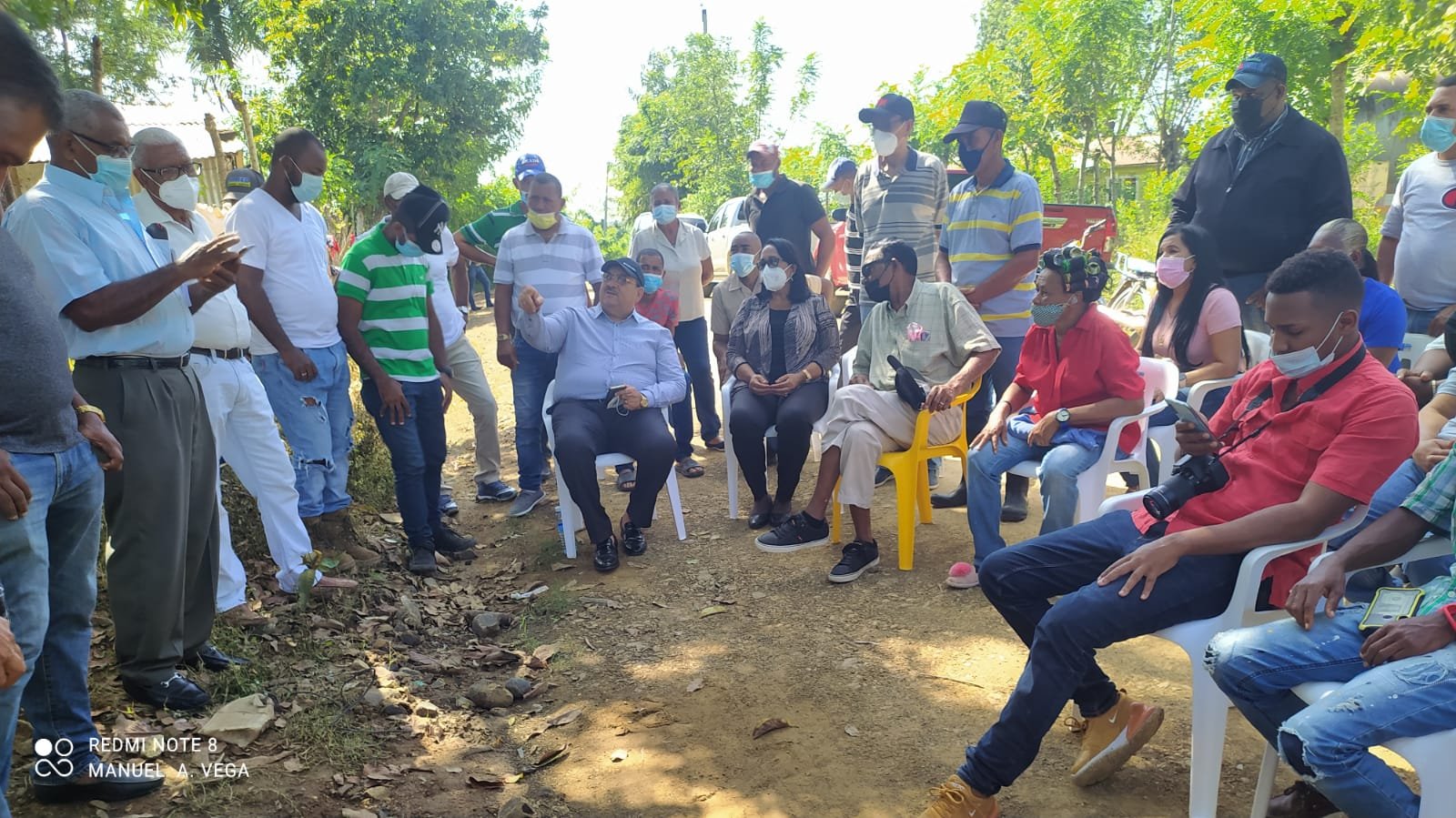 Senador Cristobal Castillo anuncia gobierno reiniciará construcción carretera Hato Mayor-El Puerto- Bayaguana