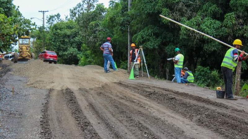 Gobierno avanza trabajos carretera Hato Mayor-Vicentillo