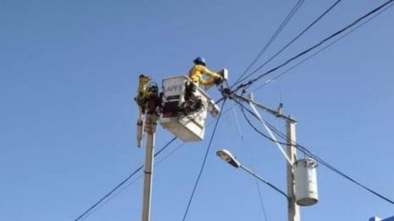 Emisora de Hato Mayor se querellará contra distribuidora de electricidad por daños y perjuicios