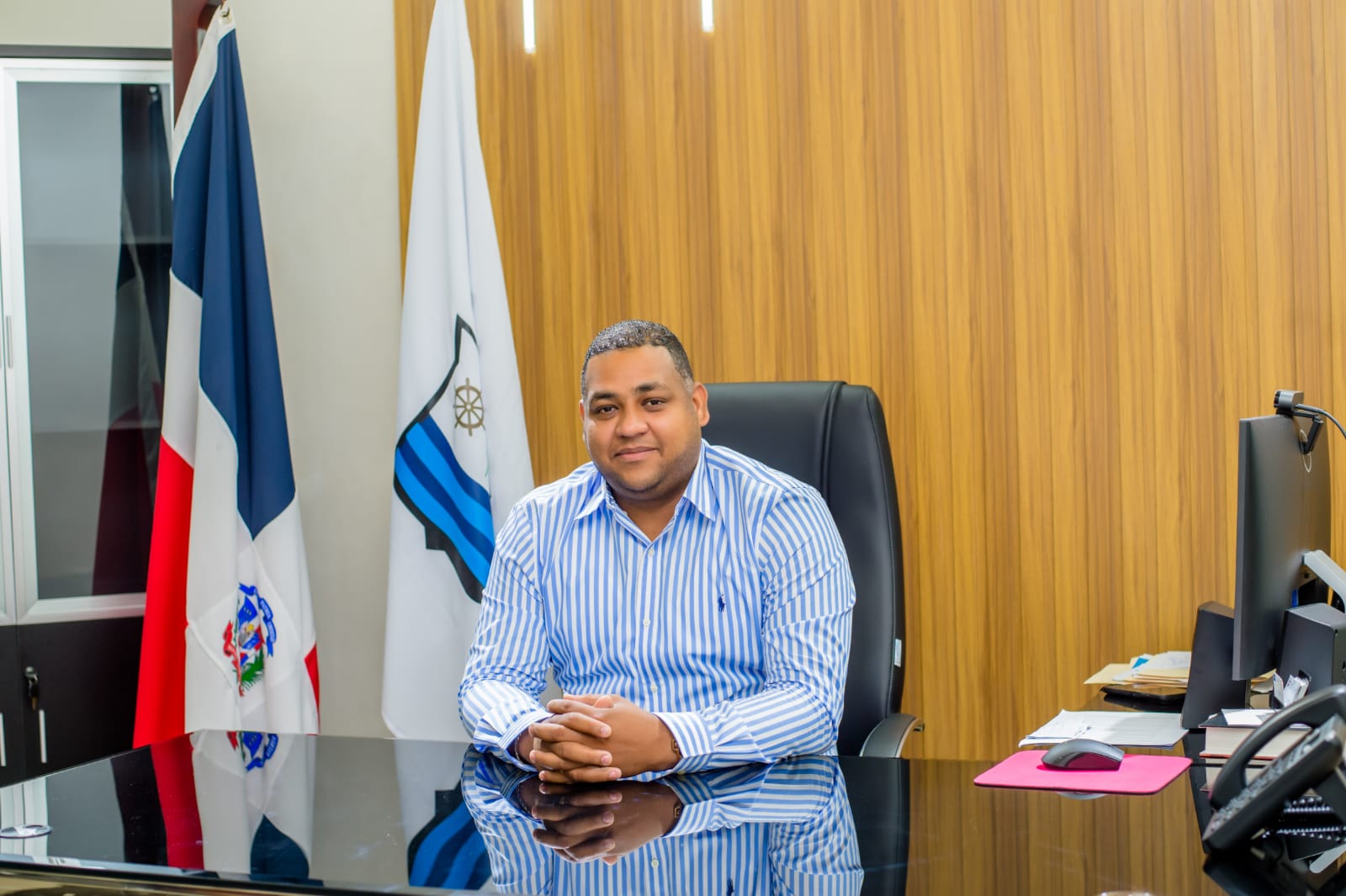 Alcalde Raymundo Ortiz invita a participar en la puesta en circulación del libro «El futuro del mercado de trabajo en la República Dominicana»