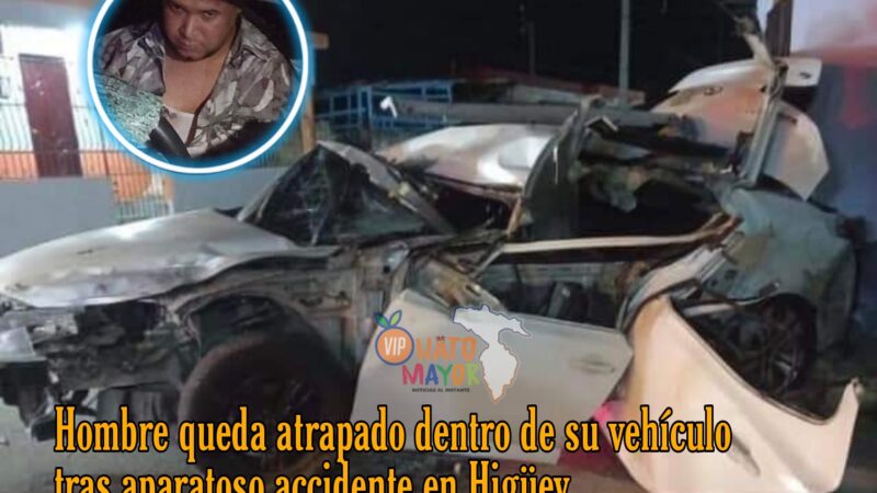 Hombre queda atrapado en su vehículo tras aparatoso accidente en Higüey