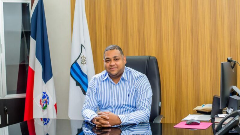 Alcalde Rafa Ortiz afirma continuará abogando por oportunidades para la juventud