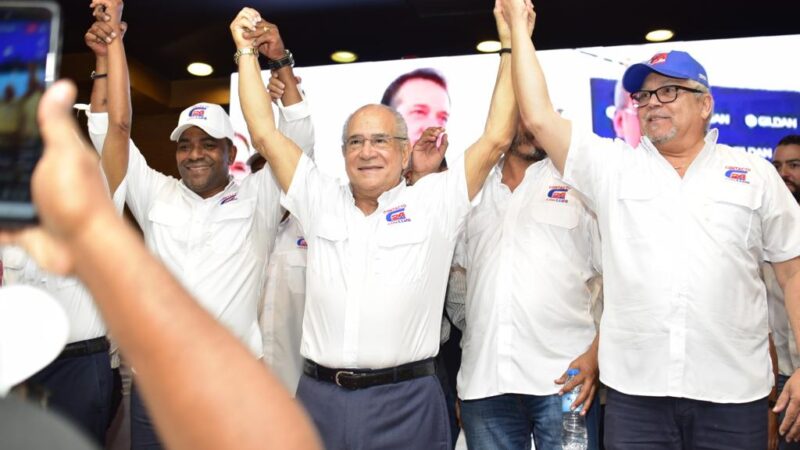 Jesús Feris Iglesias crea movimiento «Contacto 24» para aportar 100,000 votos a Abinader en el 2024